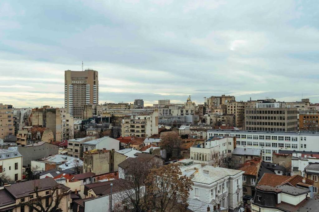 Stunning Views - Top Location - Netflix + Balcony 부쿠레슈티 외부 사진